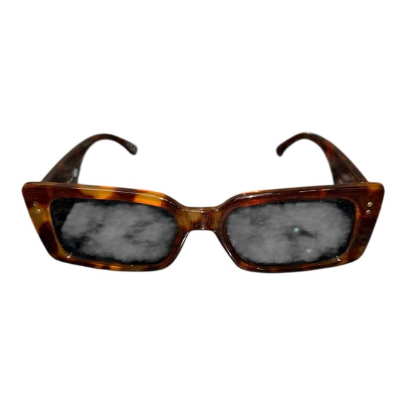 Frye Tortoise Shell Rectangle Sunglasses | Vintage Y2K Vibe pre-owned - Picture 5 of 9